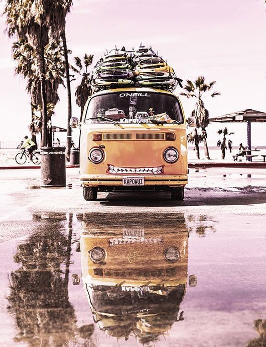 Autobús Amarillo Parado en la Playa Pintar por Números