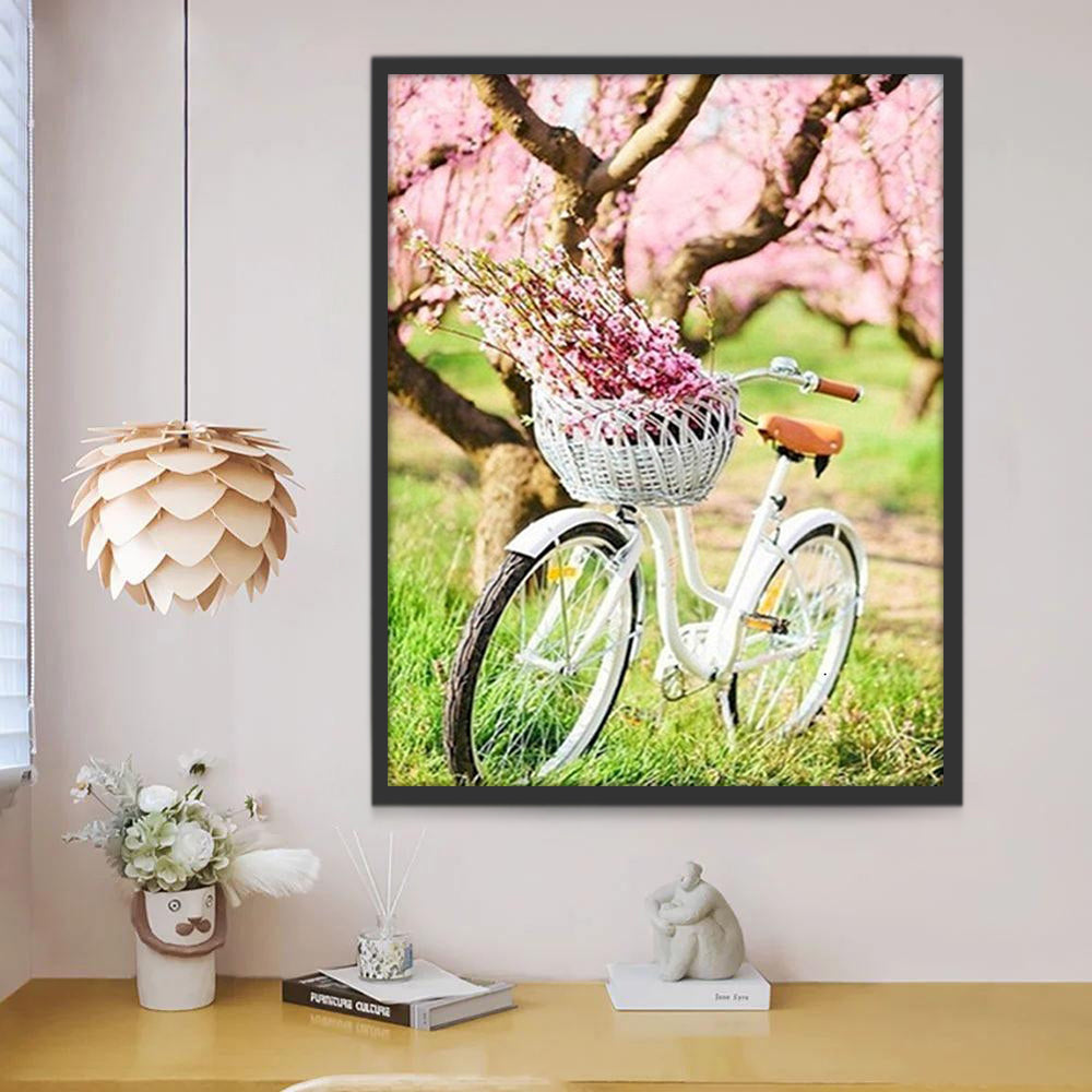 Bicicleta y Árbol en el Césped Verde Pintar por Números