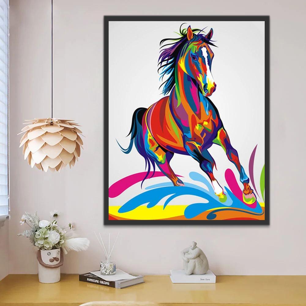 Caballo Colorido Corriendo con Fondo Blanco Pintar por Números