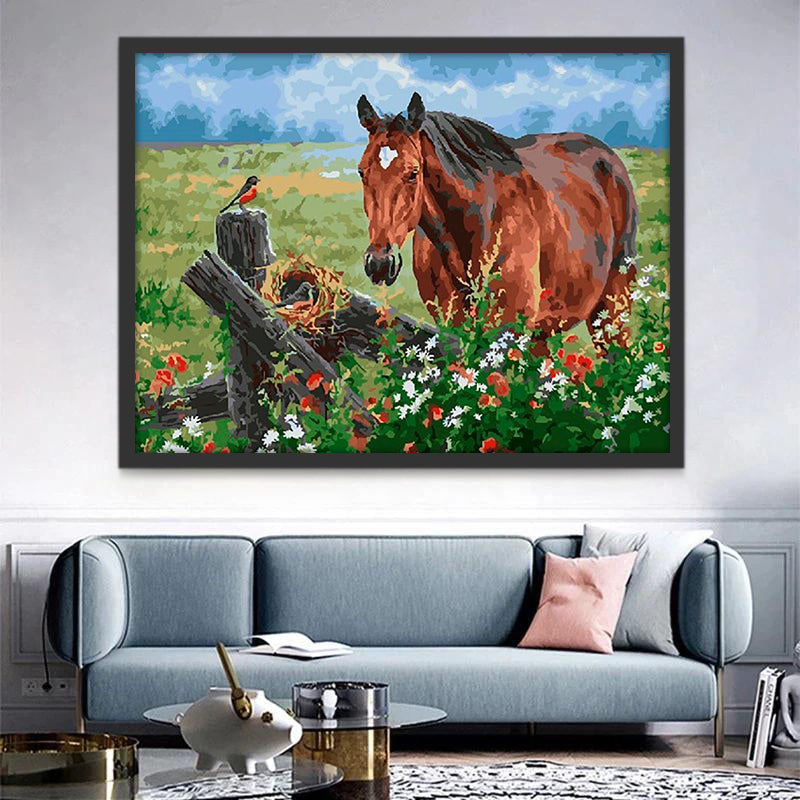 Caballo Marrón y Nido de Pájaro en los Arbustos Pintar por Números