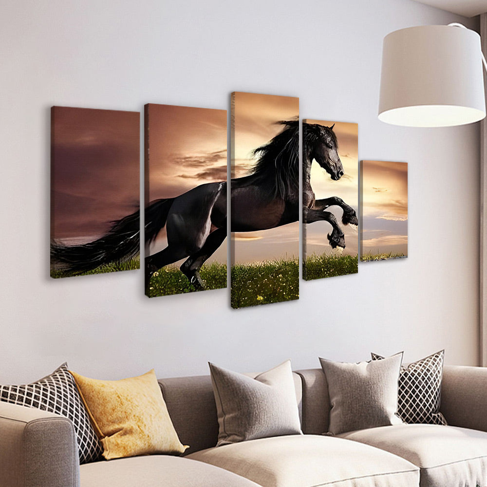 Caballo Negro Corriendo sobre Césped Verde 5 Partes Pintar por Números