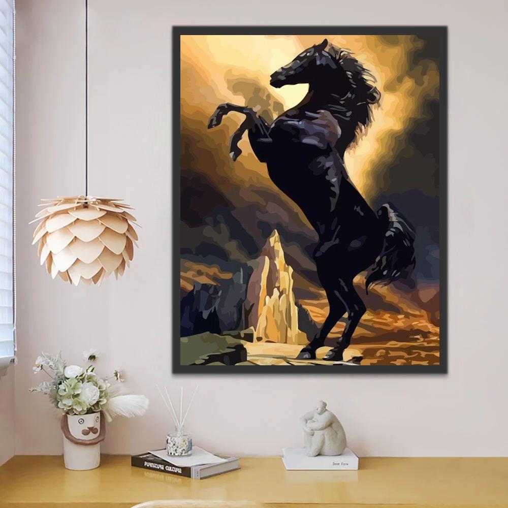 Caballo Negro de Pie con Dos Patas sobre Roca Pintar por Números