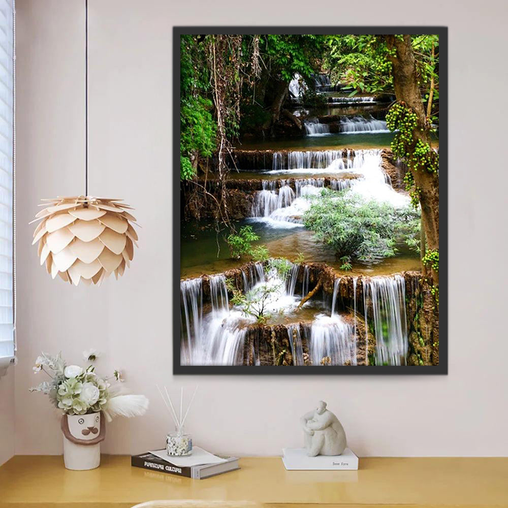 Cascada del Bosque en la Ladera Pintar por Números