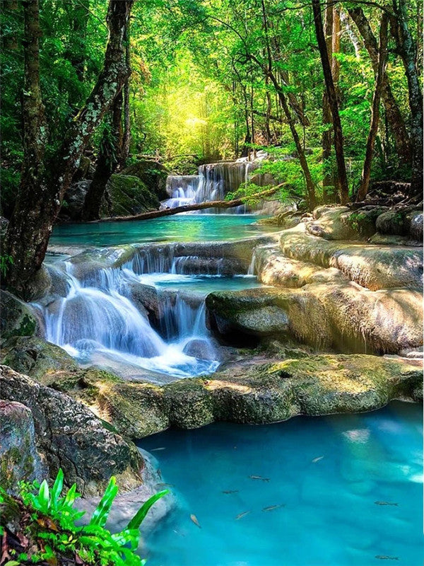 Cascada Pequeña Corriente en Bosque Pintar por Números