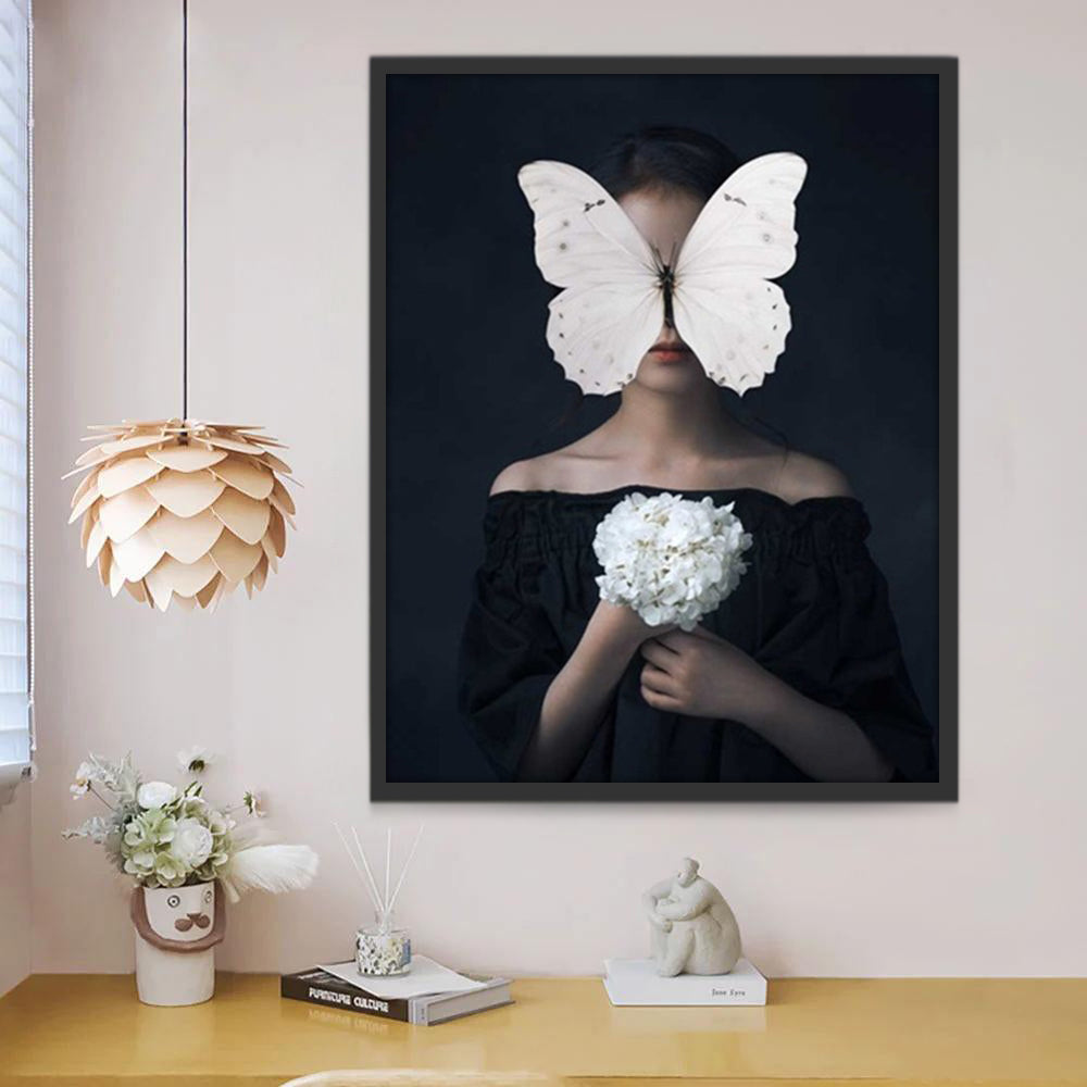 Chica y Hortensia Blanca y Mariposa Blanca Pintar por Números
