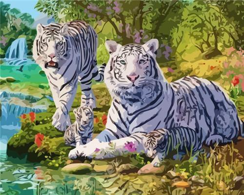 Familia de Tigres al Lado de Río Pintar por Números