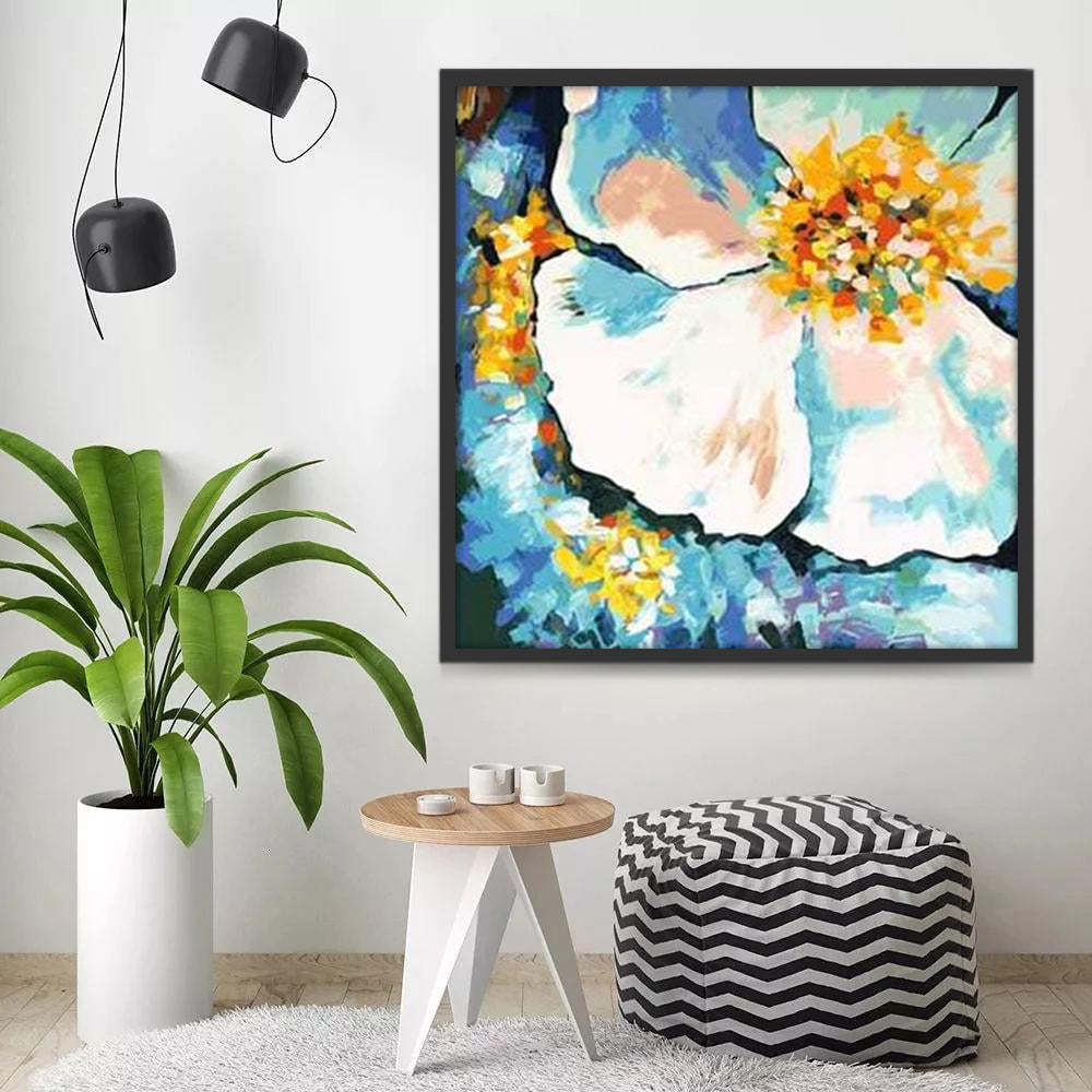 Flor con Pétalos Azules y Blancos y Estambres Coloridos Pintar por Números