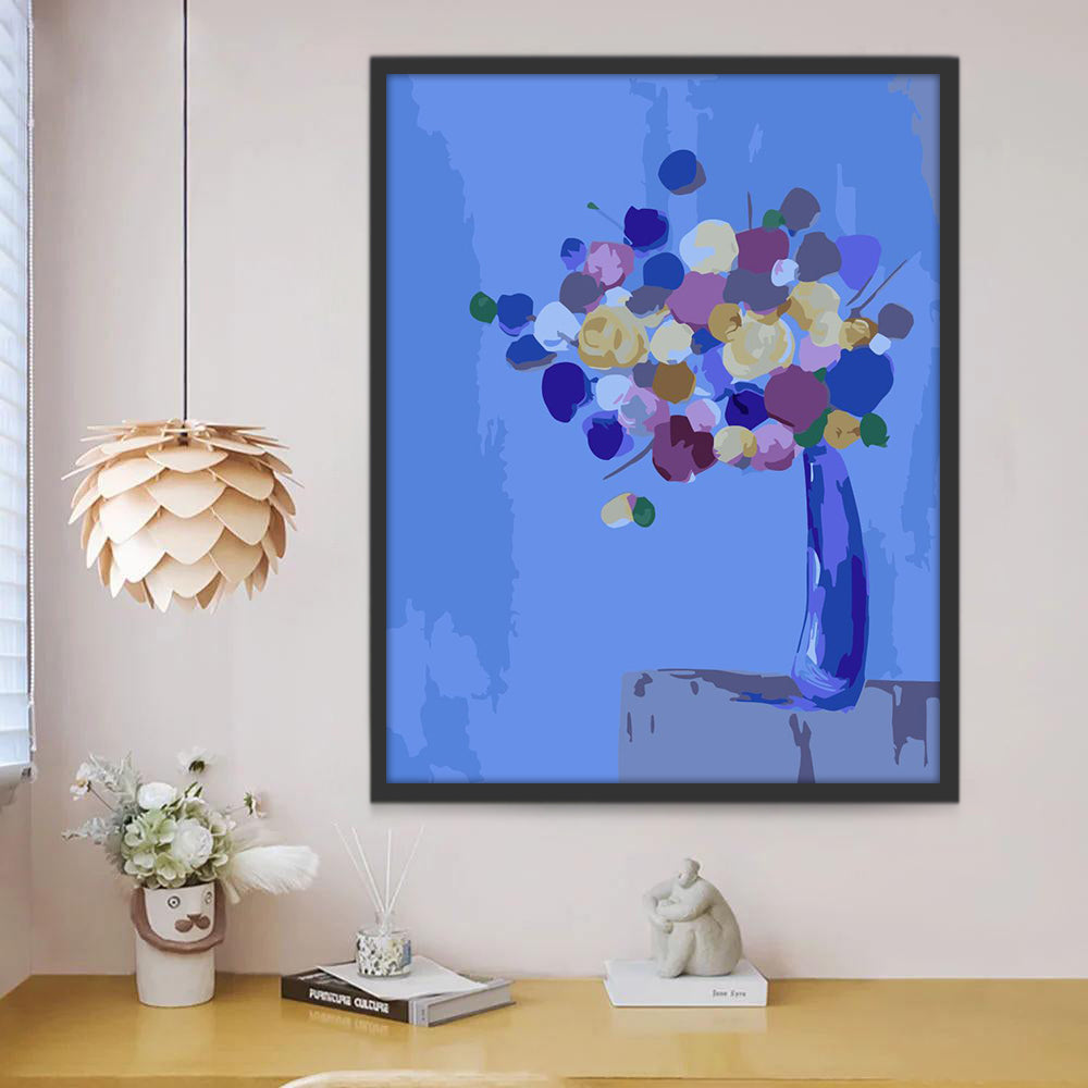 Flores Abstractas en Florero Morado con Fondo Azul Pintar por Números