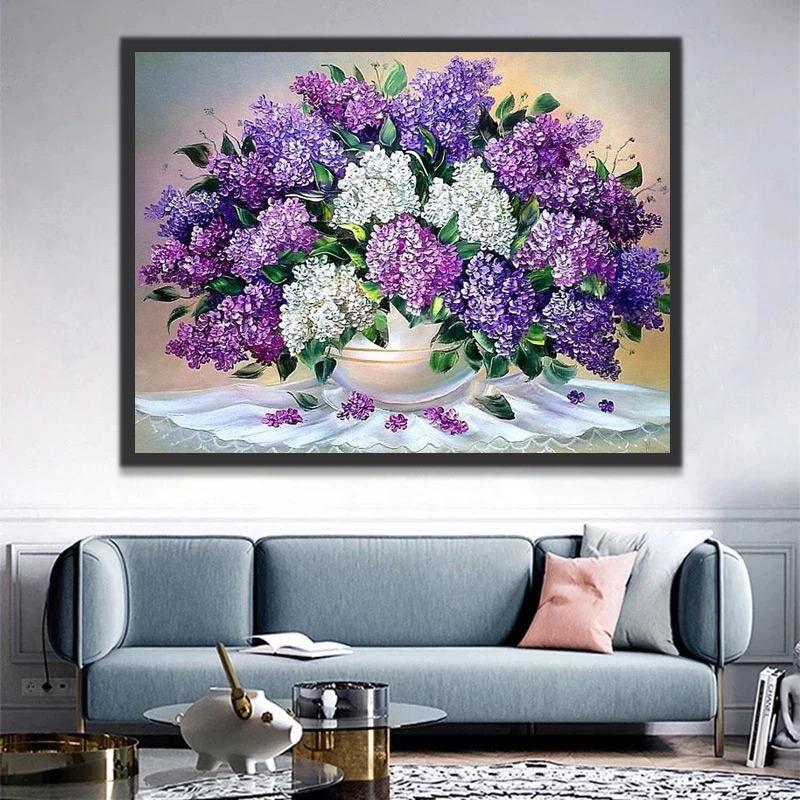 Flores Blancas y Moradas en Florero con Fondo Claro Pintar por Números