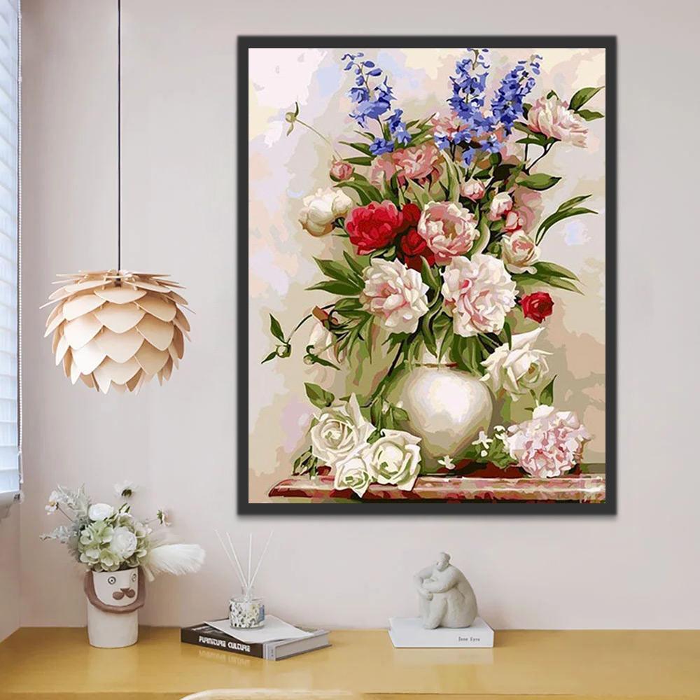 Flores Diversas en Florero Blanco con Pared Blanca Pintar por Números