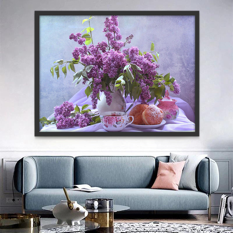 Flores Moradas sobre Mesa con Café y Postres Pintar por Números