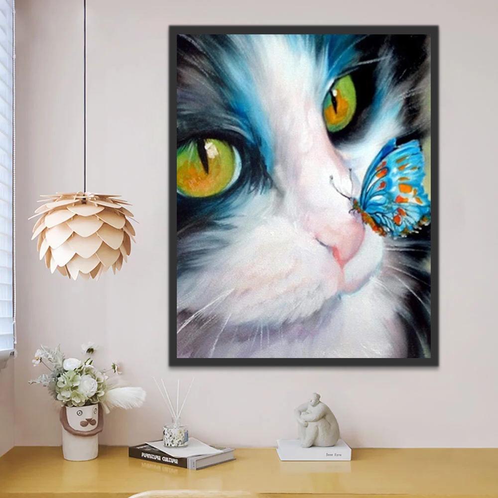 Gato con una Mariposa Azul en Su Nariz Pintar por Números