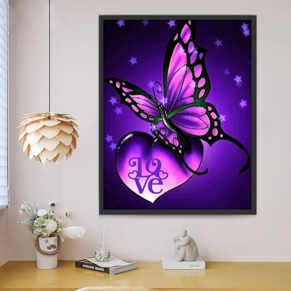 Mariposa Morada con Corazón Pintar por Números
