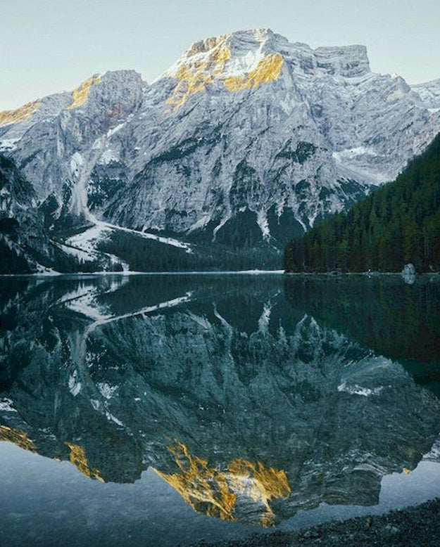 Montaña Reflejando en el Agua Pintar por Números