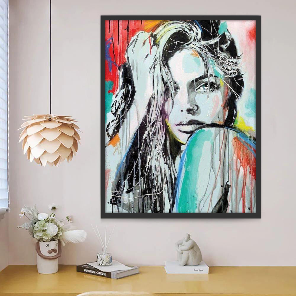 Mujer Bella en el Fondo Colorido Pintar por Números