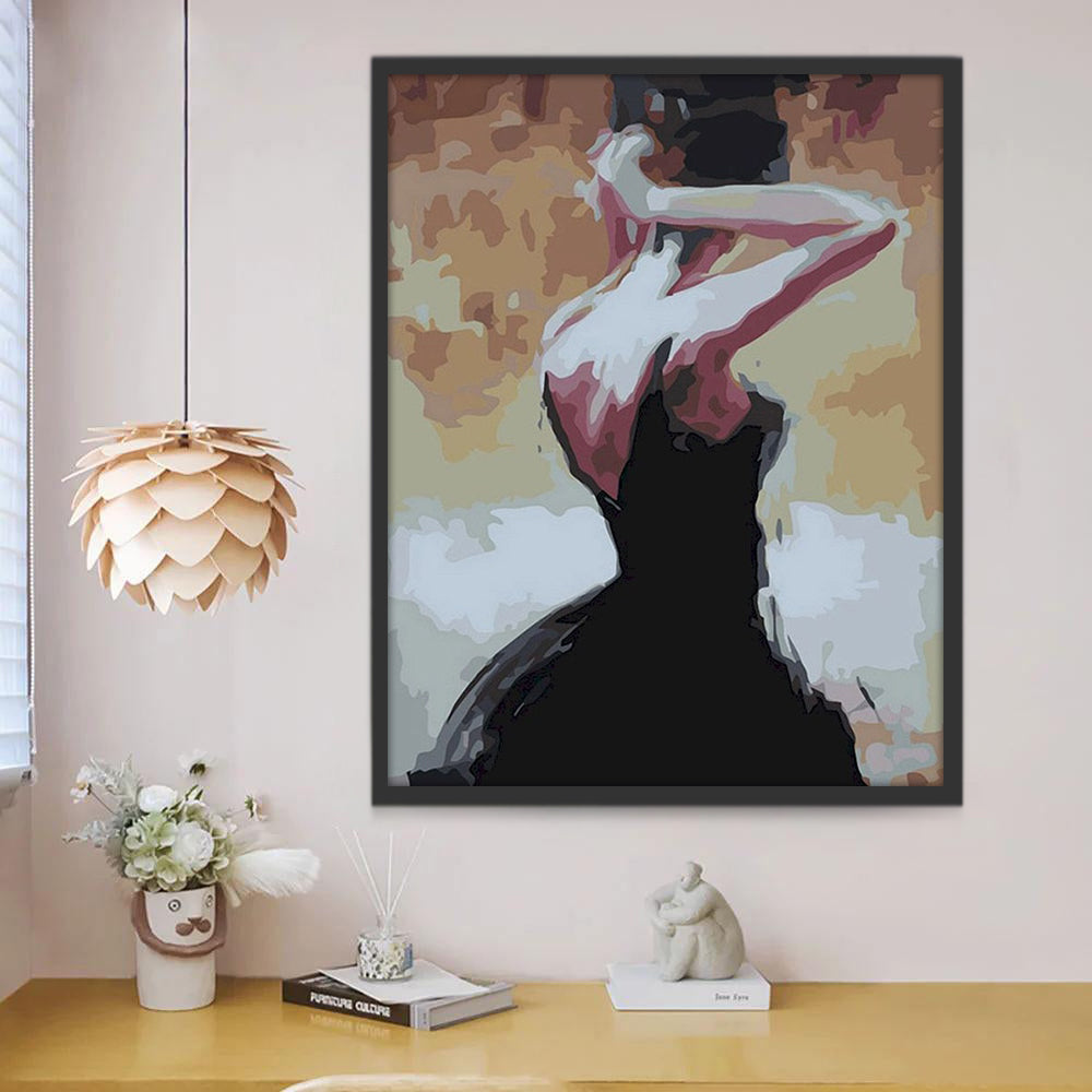 Mujer Elegante de Vestido Negro Pintar por Números