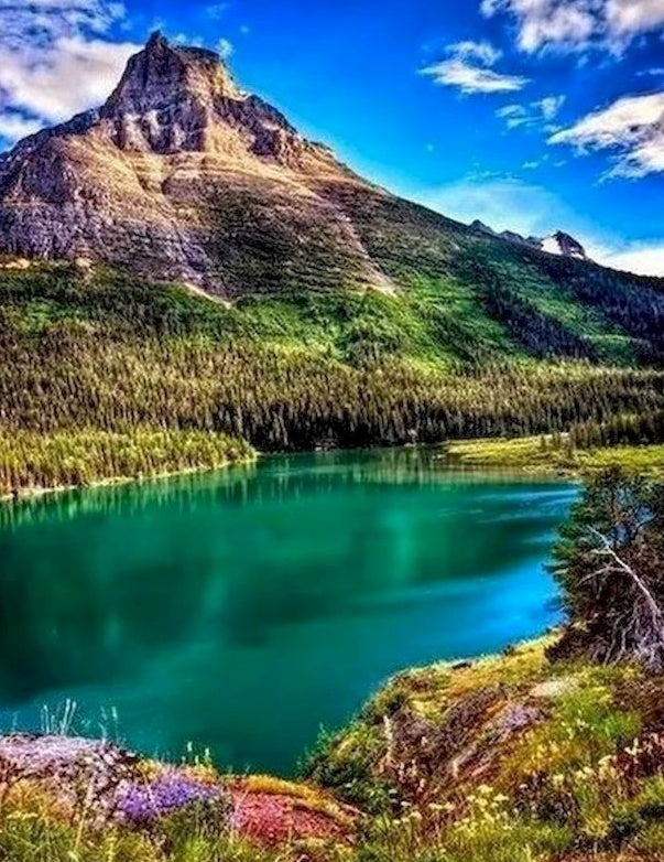 Paisaje de Montaña Verde y Río Azul Pintar por Números