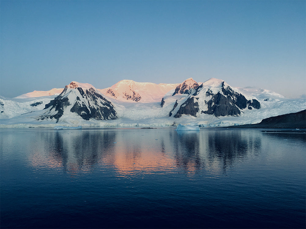 Paisaje de Montañas Nevadas y Lago Pintar por Números