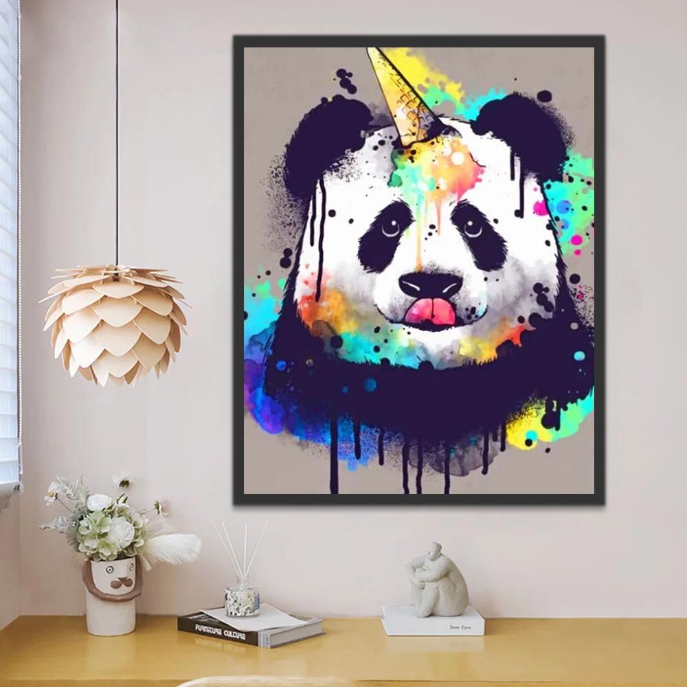 Panda con Helado sobre Su Cabeza Pintar por Números