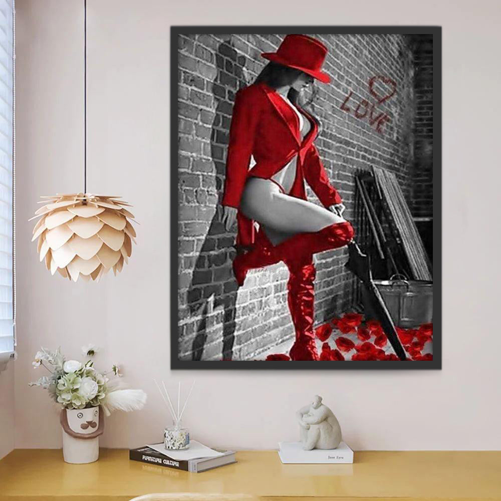 Señora de Traje Rojo al Lado de Pared Pintar por Números