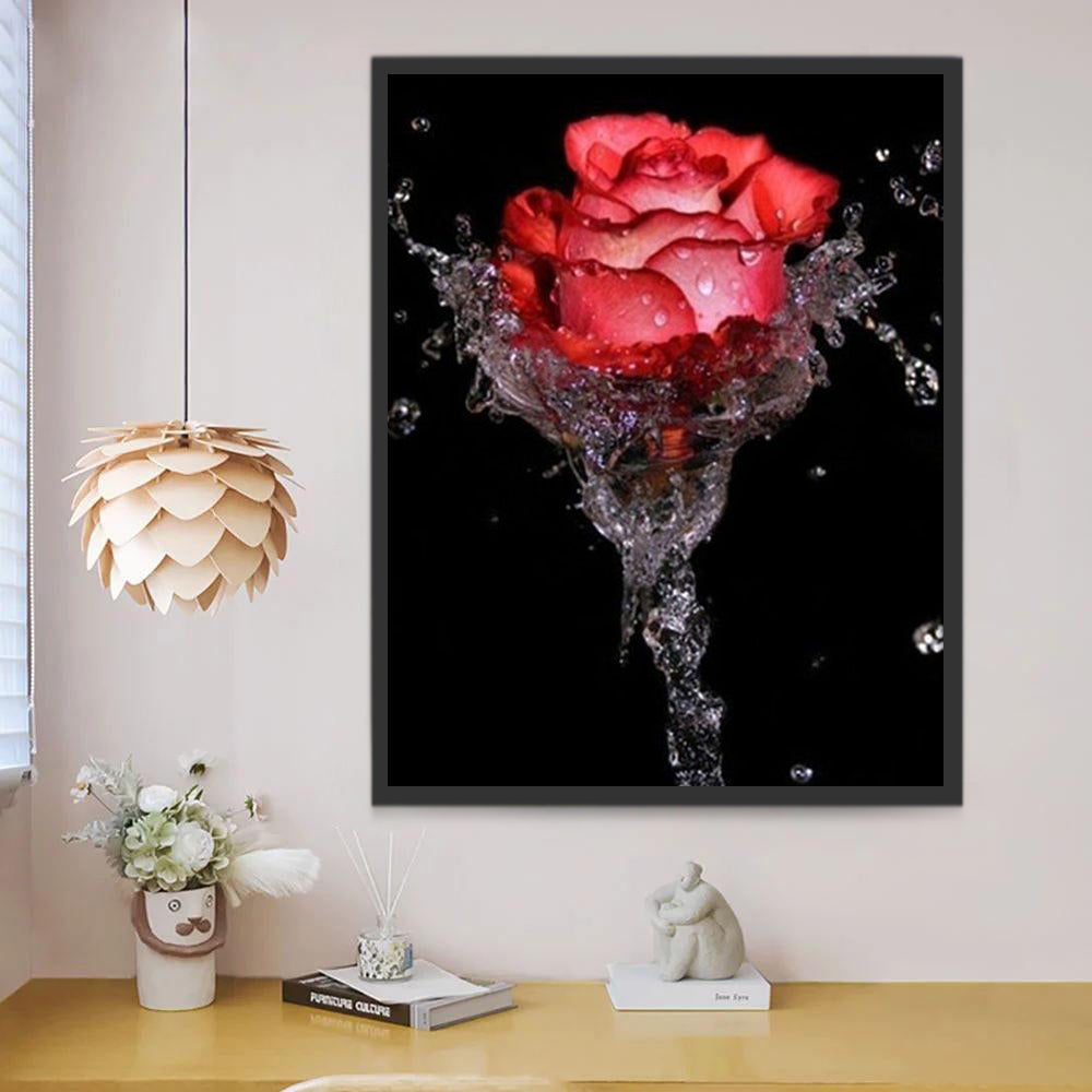 Una Rosa Roja en Agua Salpicada Pintar por Números
