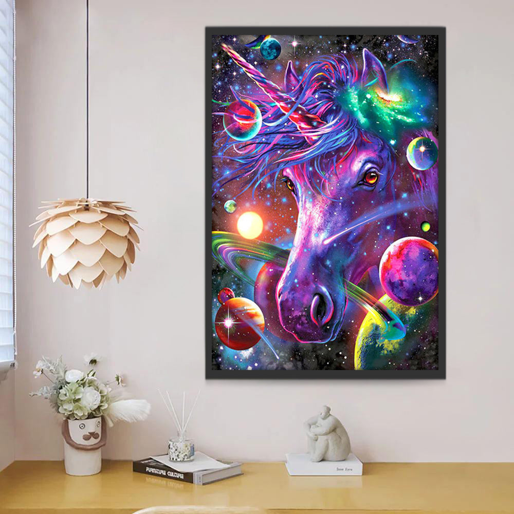 Unicornio Morado en el Espacio Colorido Pintar por Números