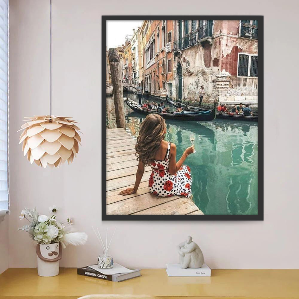 Visitante en la Ciudad con Canal Pintar por Números